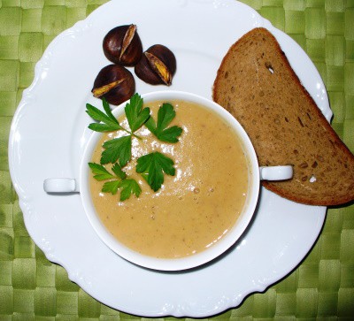 Maronicremesuppe