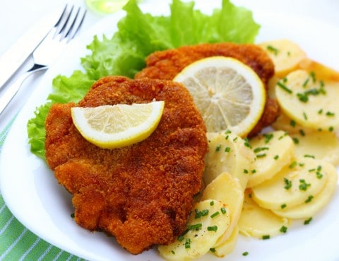 Schnitzel und Zitrone